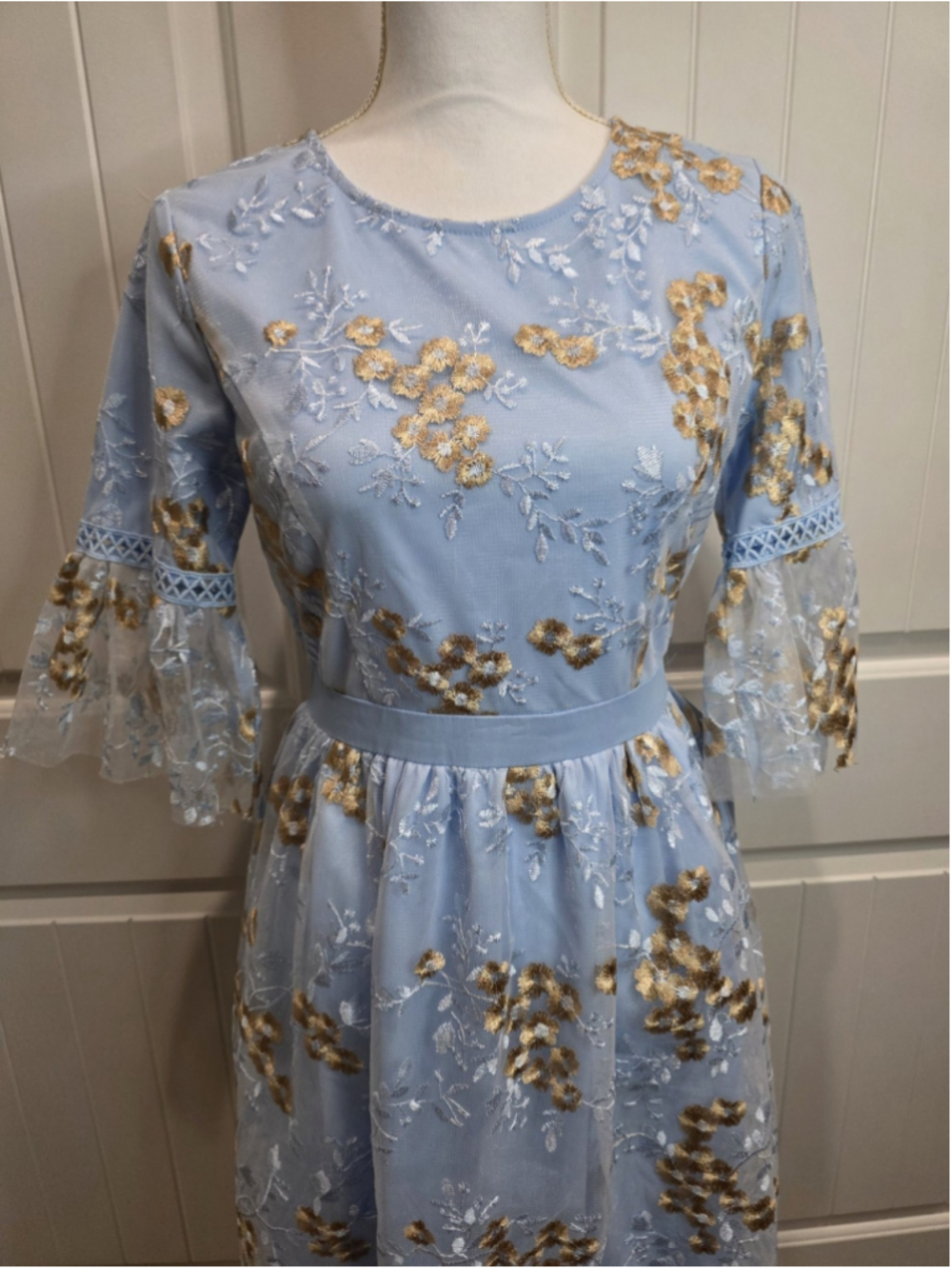 Polagram Blue Floral Embroidered Mesh Tulle Midi Dress NWT Sz S Short Bell Sleev - Picture 7 of 12